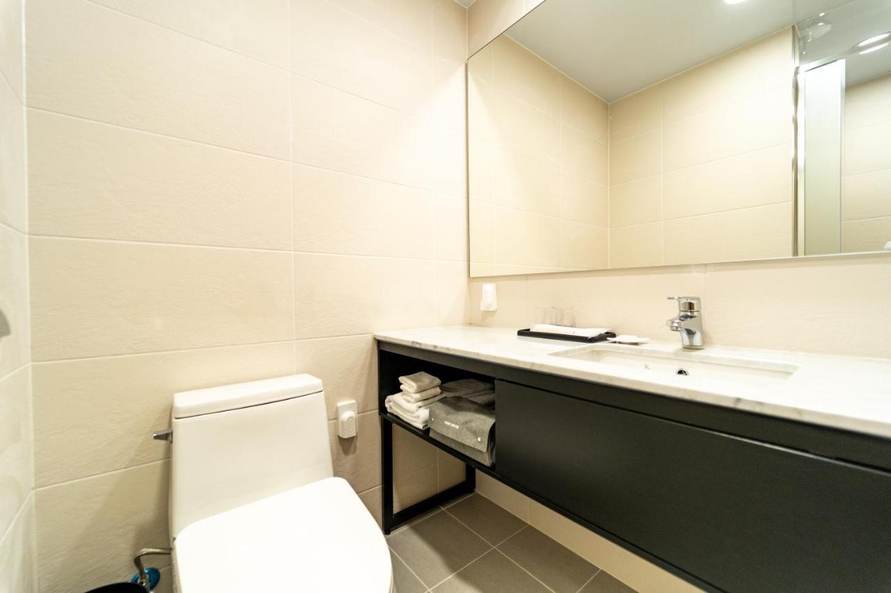Gangneung Pineart Label Hotel Екстериор снимка